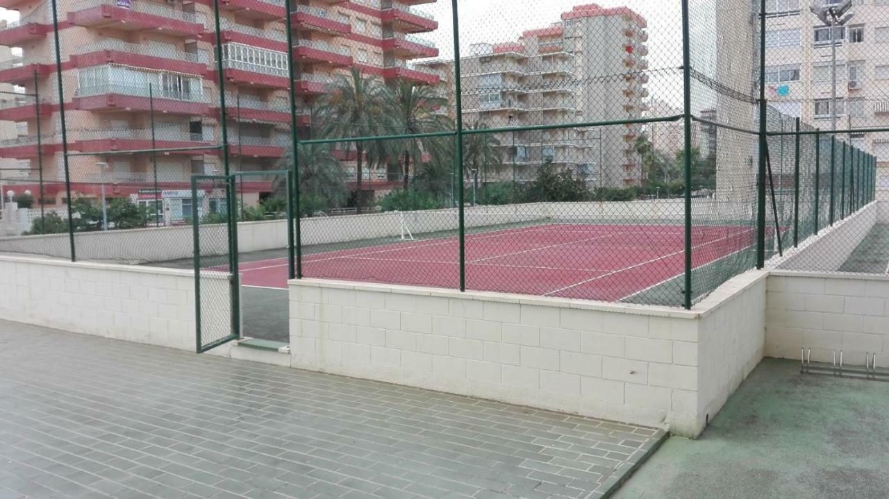 Apartamento En 1ª Linea Playa De Gandia Bagian luar foto